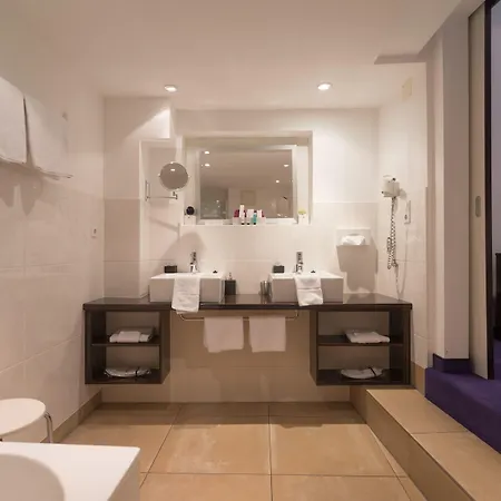 Etol Hotell